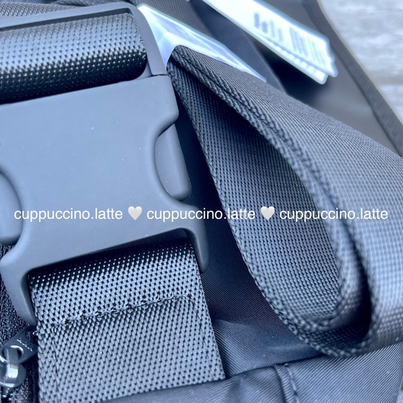 🖤NWT RARE🕸ORIGINAL Lululemon Everywhere Belt Bag in Black/White Grid Pattern - Picture 7 of 15